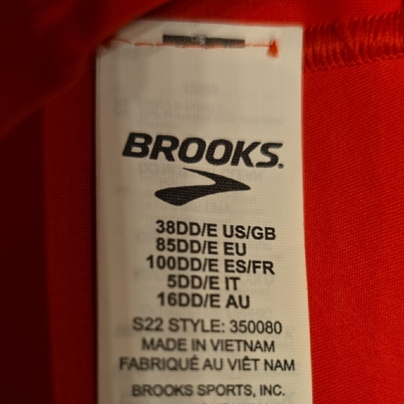 Brooks Running Sports Bra Crop Top High Neck Bold Red 38E(DD) - Picture 2 of 16